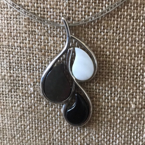 Lia Sophia droplet necklace-final discount! - Picture 1 of 4
